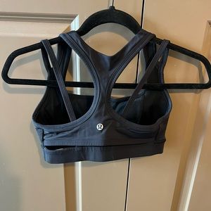 Lulu Lemon sports bra size 6
